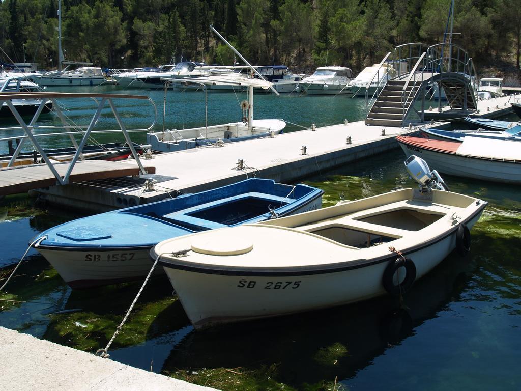 Apartments & Rooms Formenti Skradin Εξωτερικό φωτογραφία